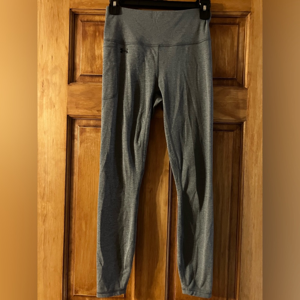 Under Armour Women's Gray Ankle Leggings